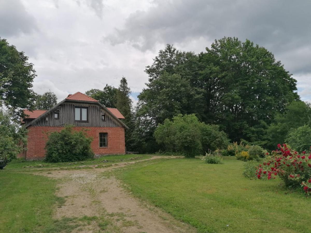 Country House Podini Apartment Malpils Luaran gambar